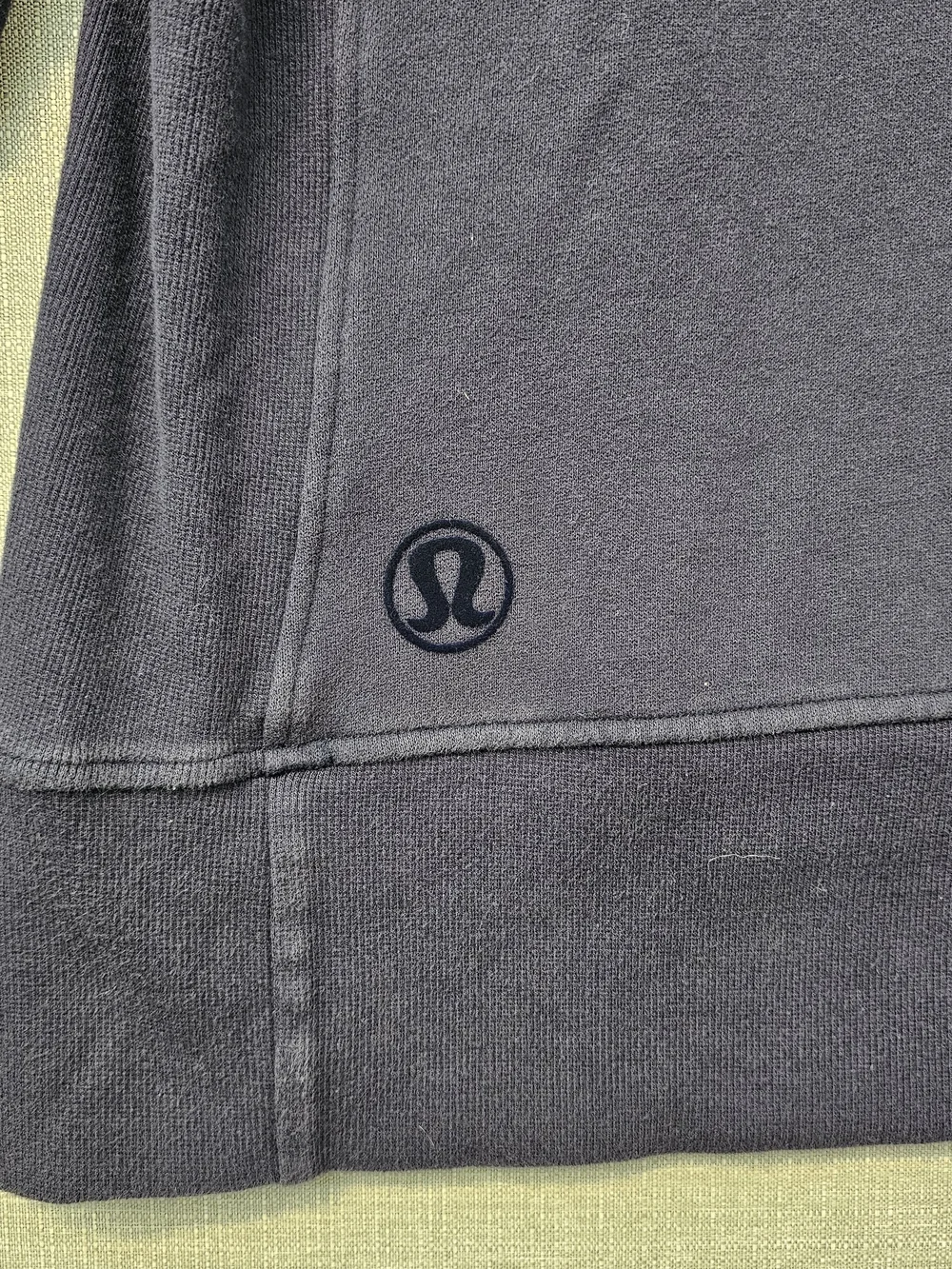 Lululemon Women Navy Mock Neck Pullover with Velvet Floral Shoulders Size 10